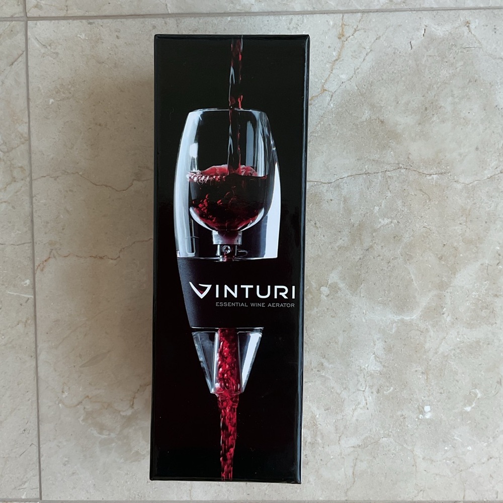 NWT Vinturi Essential Wine Aerator